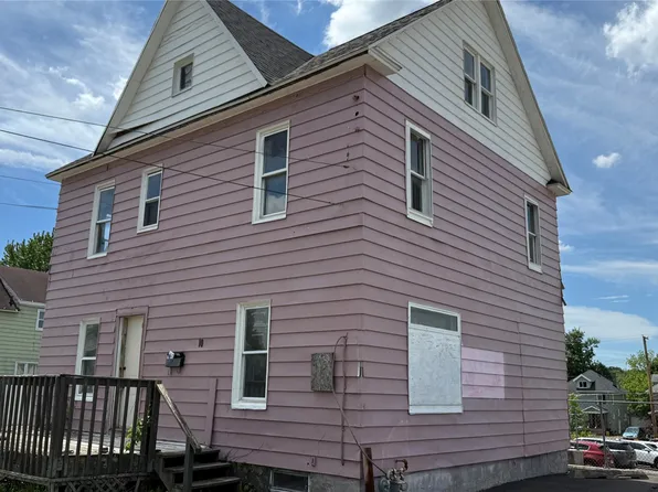 10 Helen St, Johnson City, NY 13790