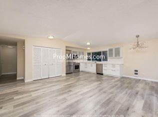 7018 Montauk Cir, Lake Oswego, OR 97035