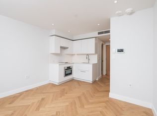 12 Commonwealth Ave #508, Boston, MA 02116