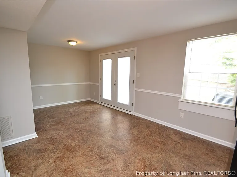 4326 Halliwell Dr — Photo 10