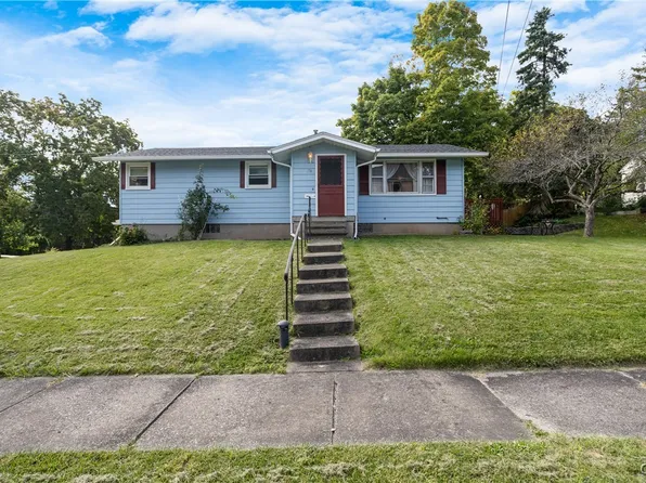 116 Carlton Rd, Syracuse, NY 13207