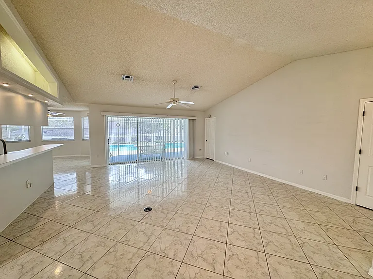 8442 Eldridge Rd — Photo 5