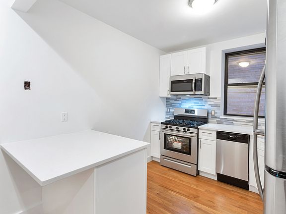 4th image of 321 W 94th St #4A