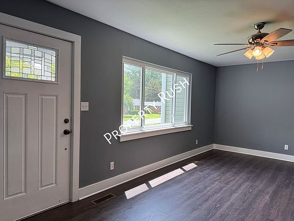 5th image of 743 Lanoir St