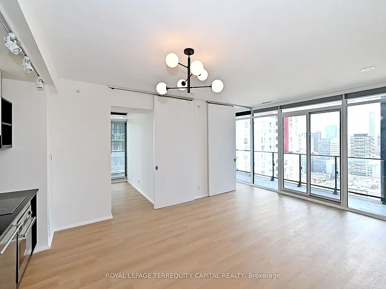 125 Peter St #2308 — Photo 8