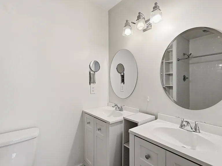 135 Sycamore St — Photo 20