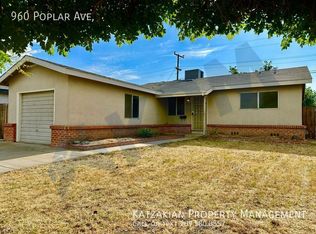 960 Poplar Ave, Manteca, CA 95336