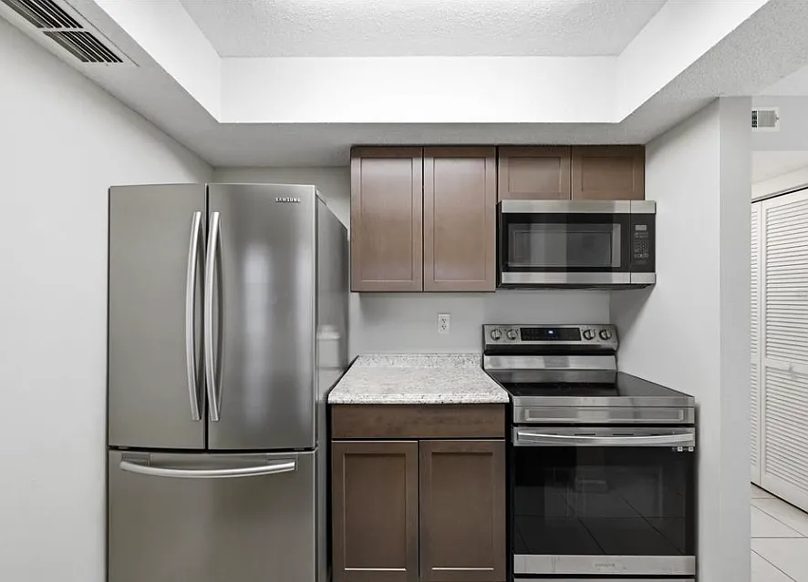 1 bed, 580 sqft, $1,400 — Photo 4