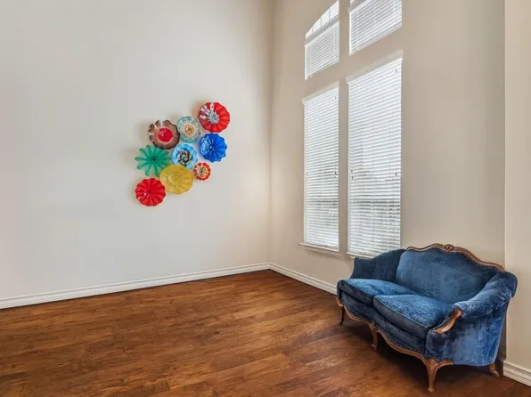 4105 Claridge Ter, Garland, TX 75043