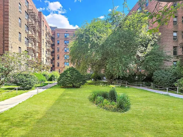 144-46 38th Ave #5C, Flushing, NY 11354