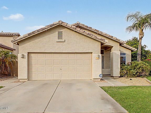 3rd image of 2392 W ROCKROSE Way