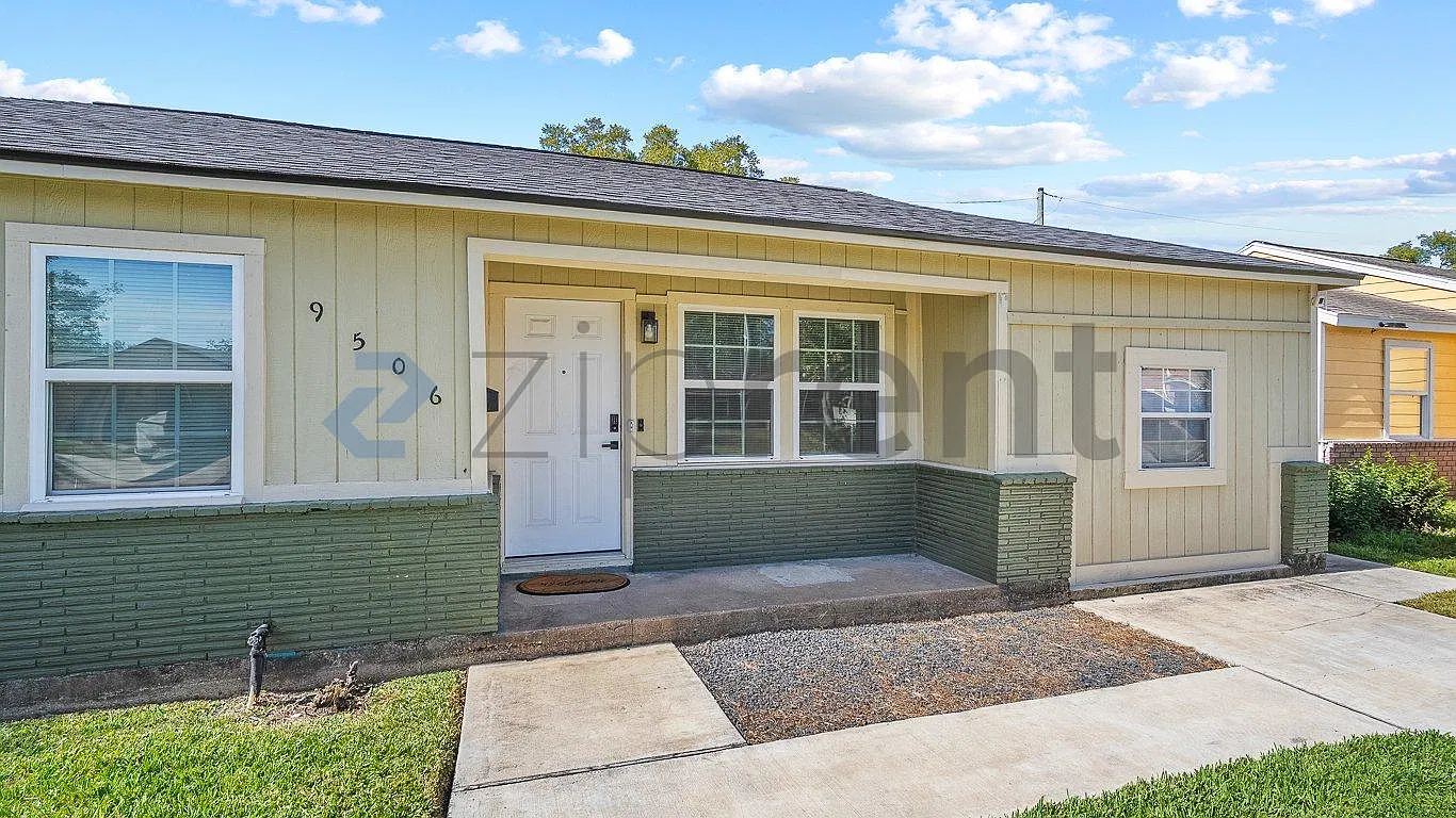 4 bed, 1316 sqft, $1,960 — Photo 4