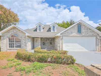 1010 Regal Dr, Pharr, TX, 78577