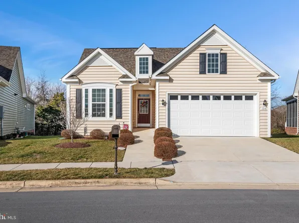 114 Bleeding Heart Dr, White Post, VA 22663