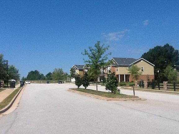 4th image of 175 Magnaview Dr