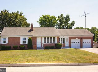 50 Ruel Ave, Hanover, PA 17331