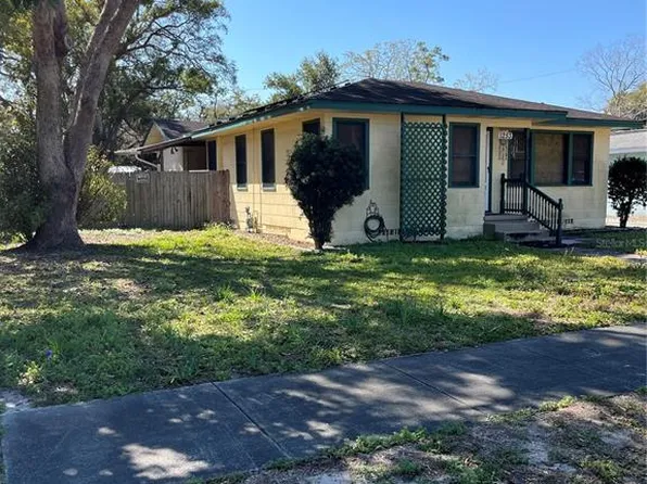 1253 Woodlawn Ter, Clearwater, FL 33755