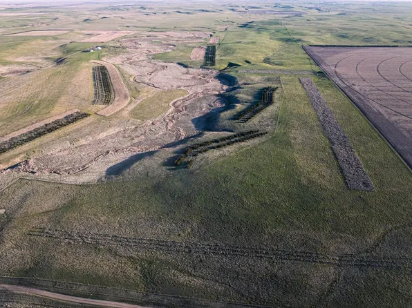 22650 366th Ave, Wessington Springs, SD 57382
