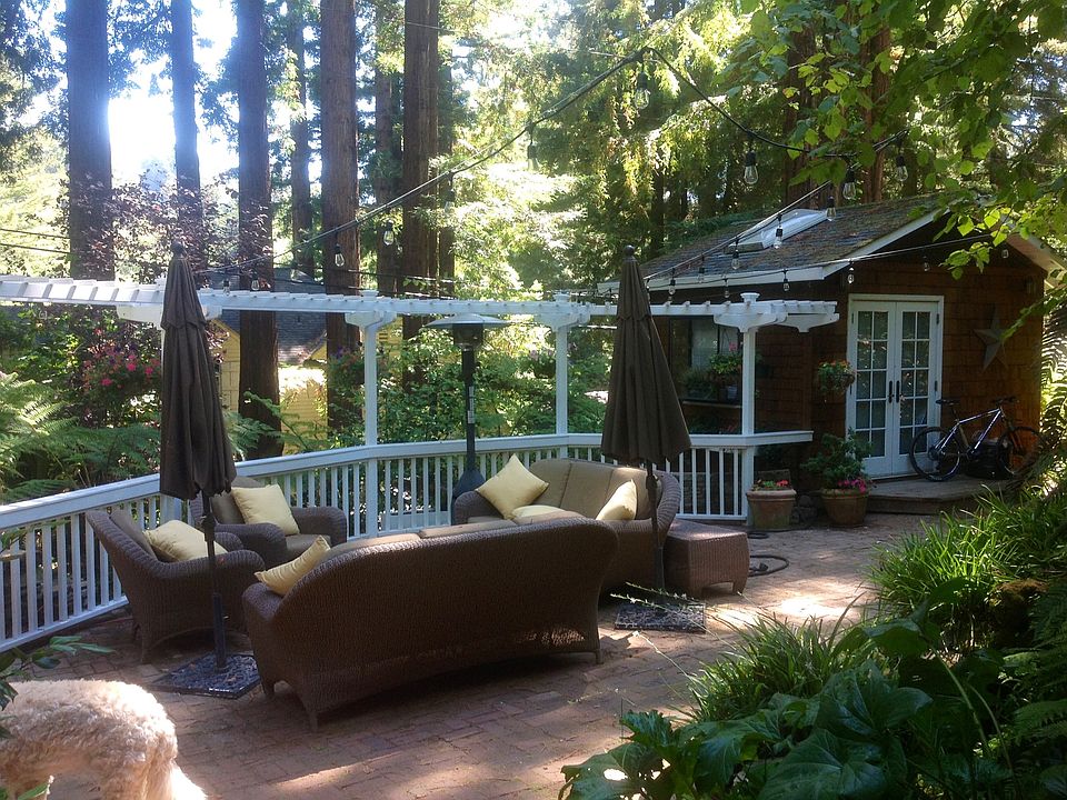 Patio & Guest Cottage