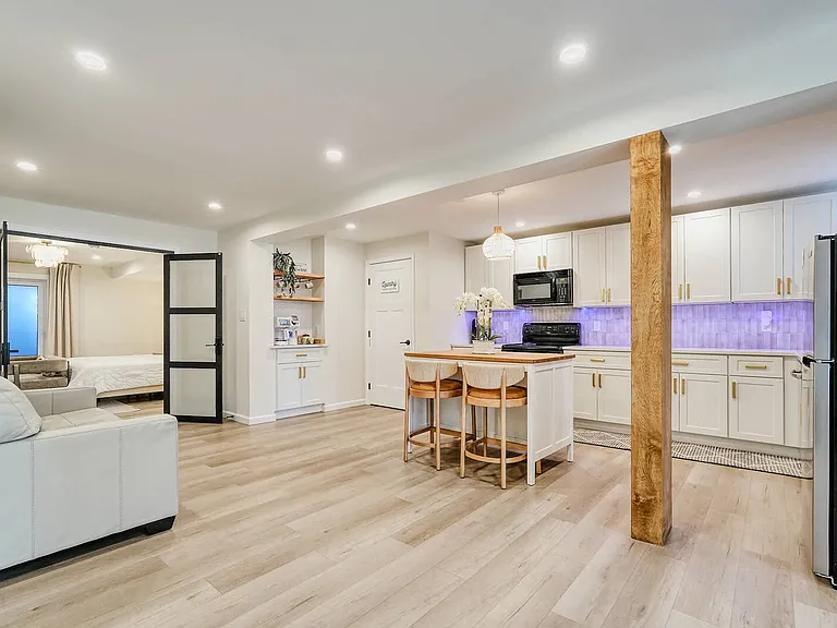 5811 Johnson Ave — Photo 21