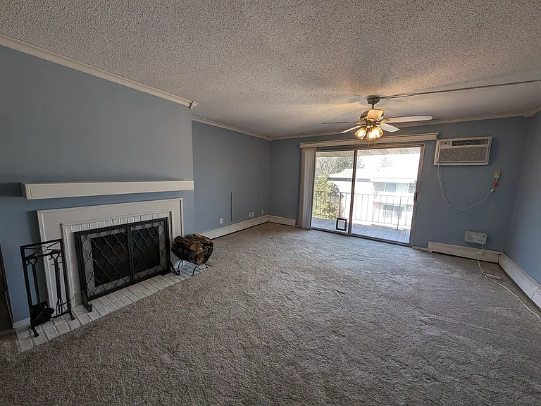 10301 Cedar Lake Rd #319 — Photo 7