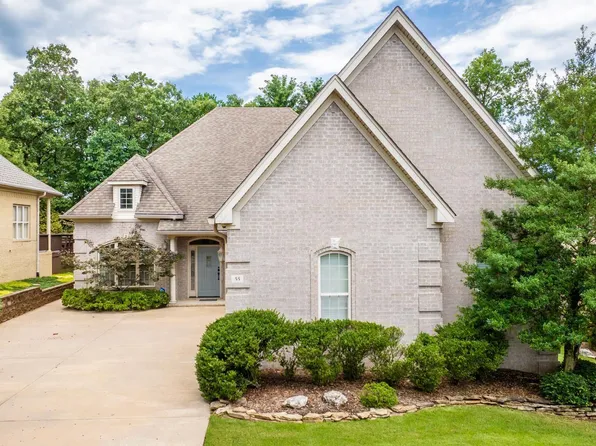 55 Bristol Ct, Little Rock, AR 72211