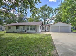 115 E Bower St, Oreana, IL
