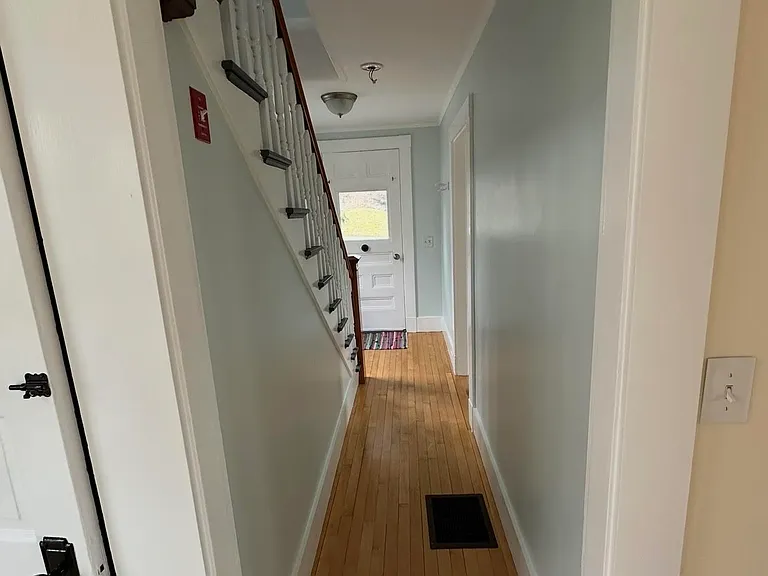 118 Whipple Rd — Photo 22