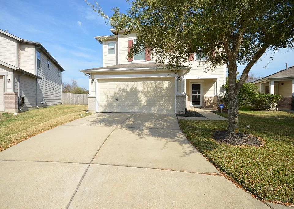 1st image of 16418 Kendons Way Ln