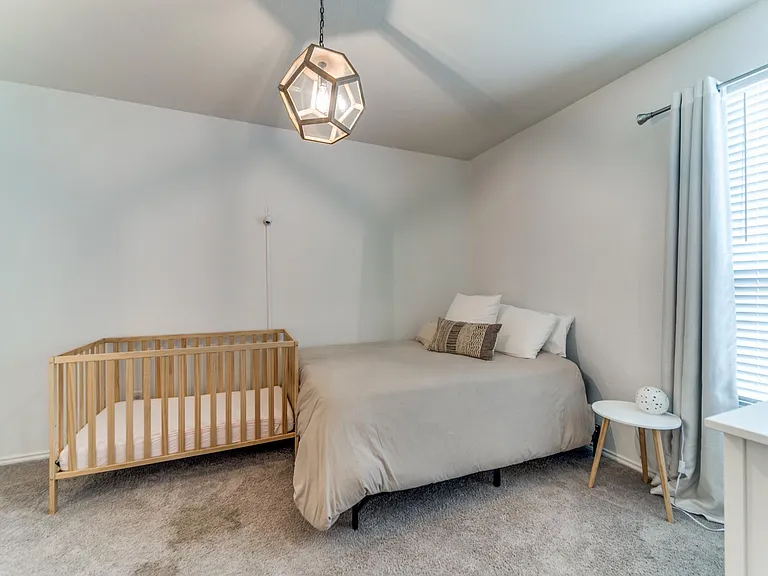 7623 Paraiso Hl — Photo 13