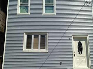 63 Gordon St, Staten Island, NY 10304