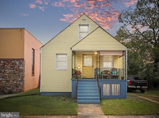 215 E 5th St, Front Royal, VA 22630