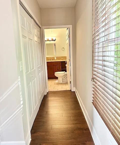 305 W 9th St — Photo 31