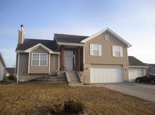 5901 Dusty Ln, South Beloit, IL 61080