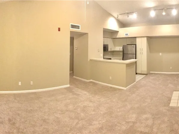 13555 Eagle Ridge Dr, Fort Myers, FL