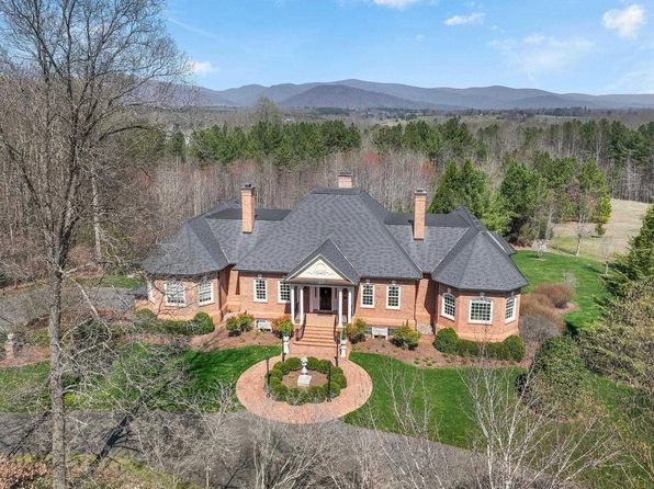 6385 Indian Ridge Dr, Earlysville, VA 22936