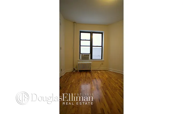 Rented by Douglas Elliman | media 25