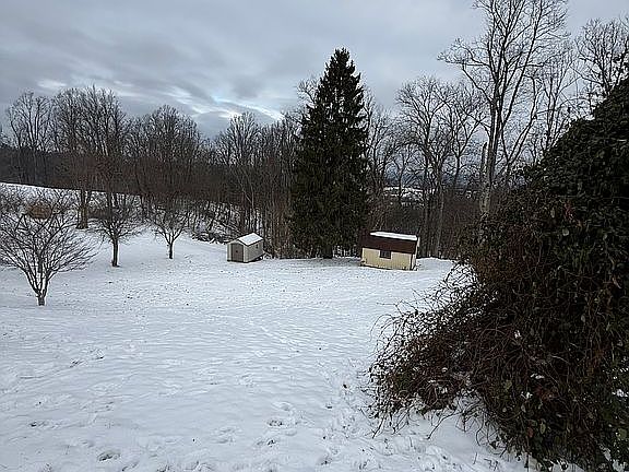 4th image of 1314 Lindsay Lane Rd