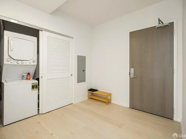 451 Donahue St #509 — Photo 12