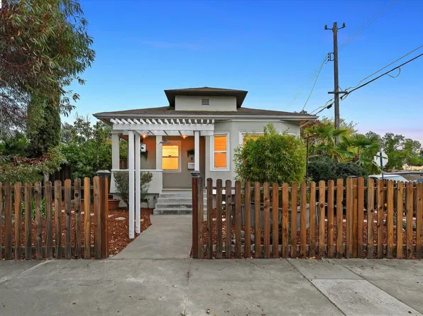 1713 Elm St, Livermore, CA 94551
