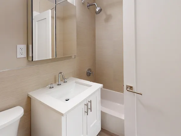 310 Greenwich Street image 9 of 9