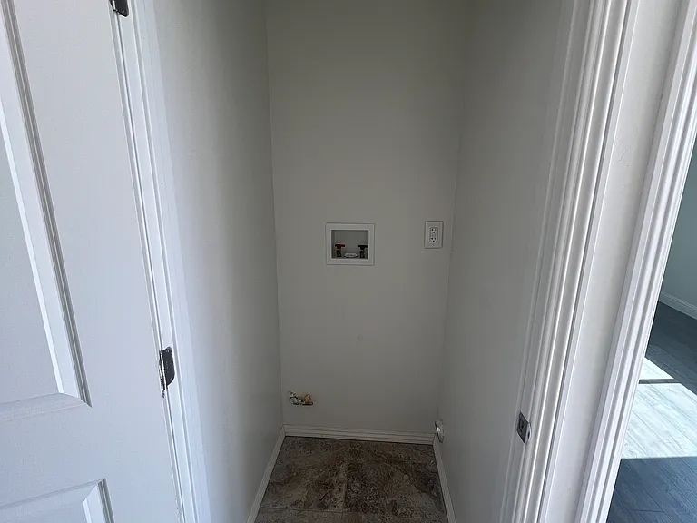 804 W Nectarine Ave #A — Photo 10