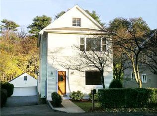 25 Prospect St #2, Greenwich, CT 06830
