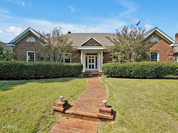2101 Glen Meade Road, Wilmington, NC 28403