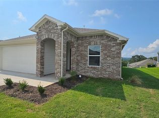 5457 Southwood Ave, Springdale, AR 72764