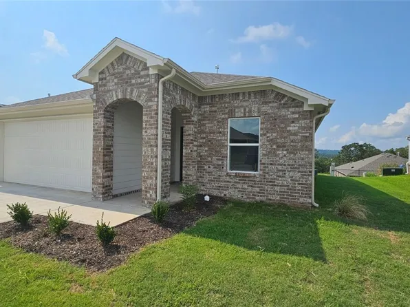 5457 Southwood Ave, Springdale, AR 72764