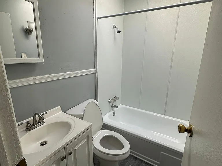 3226 Elmley Ave — Photo 8