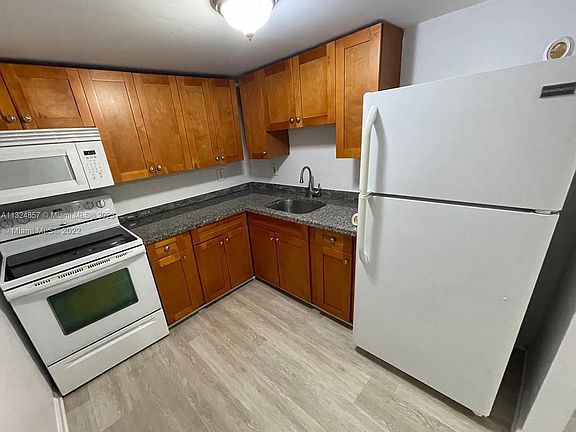 2nd image of 15600 NW 7th Ave APT 109