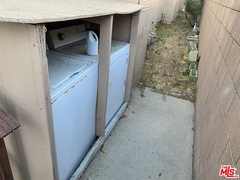 3866 Bentley Ave #B — Photo 6
