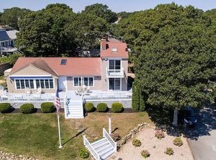 25 Naushon Rd, Mashpee, MA 02649